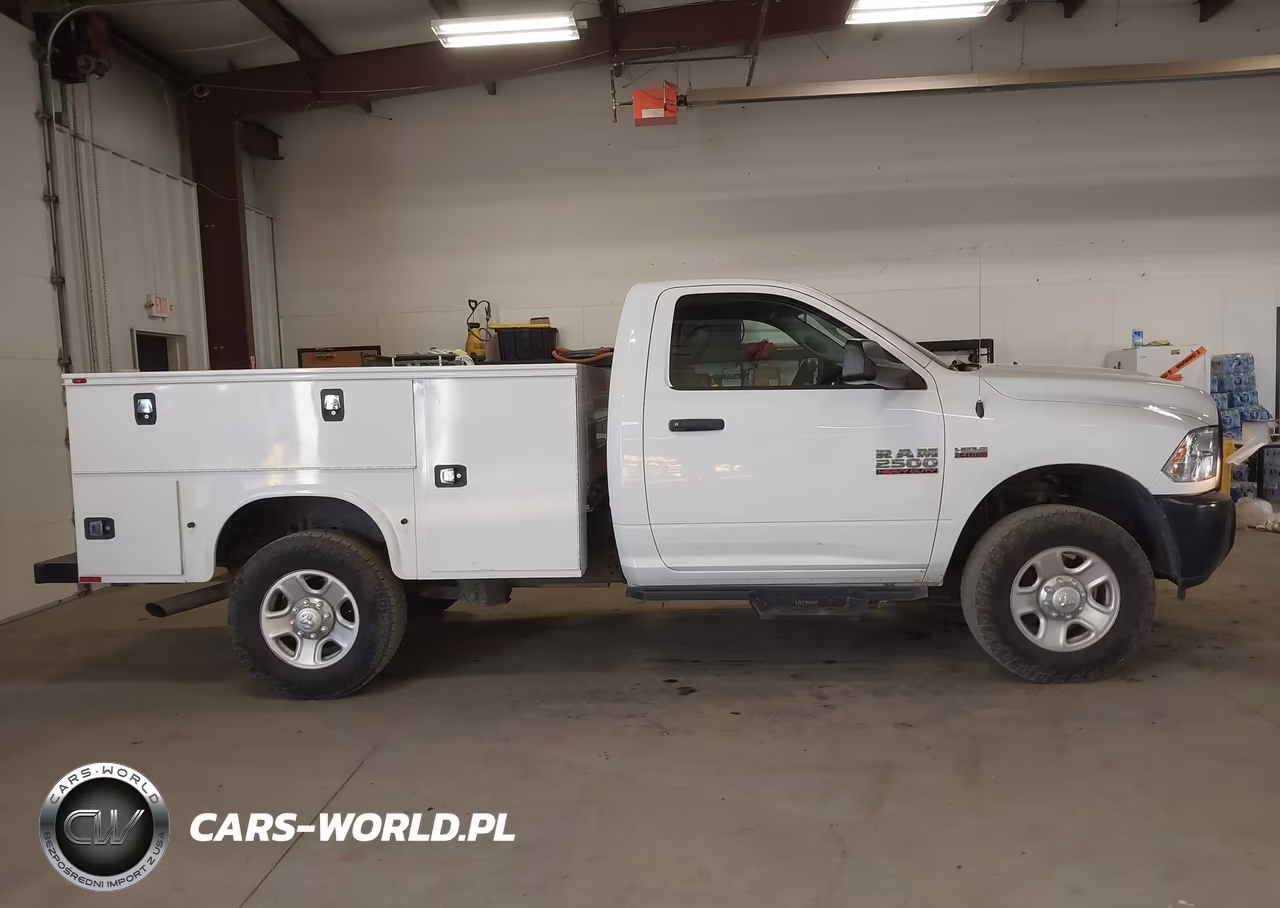 2018 Ram 2500 Tradesman 4X4 8' Box VIN:3C7WR5AJXJG314226 - 15