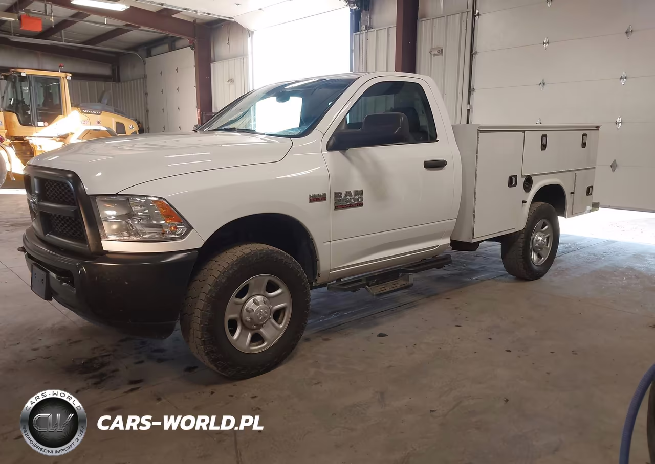 2018 Ram 2500 Tradesman 4X4 8' Box VIN:3C7WR5AJXJG314226 - 2