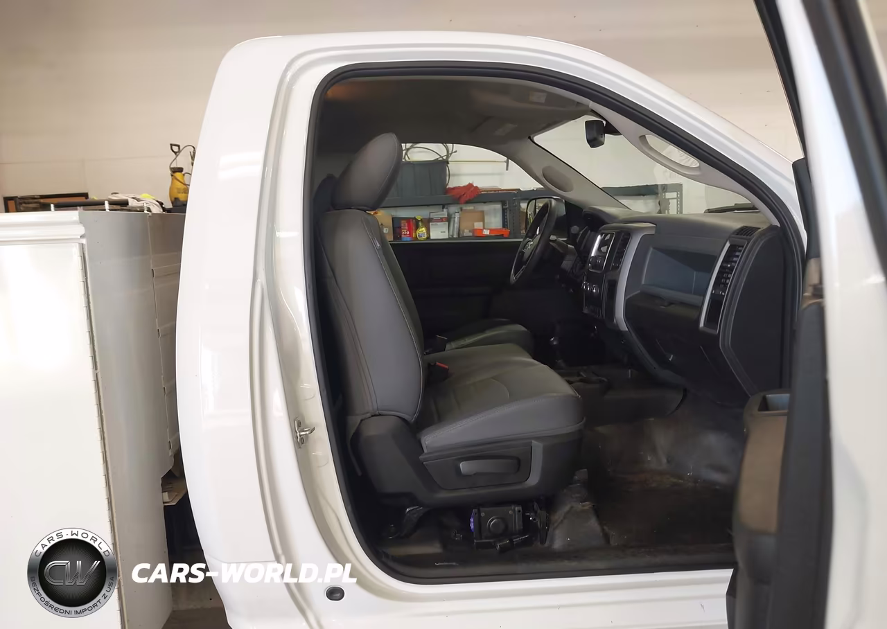 2018 Ram 2500 Tradesman 4X4 8' Box VIN:3C7WR5AJXJG314226 - 5