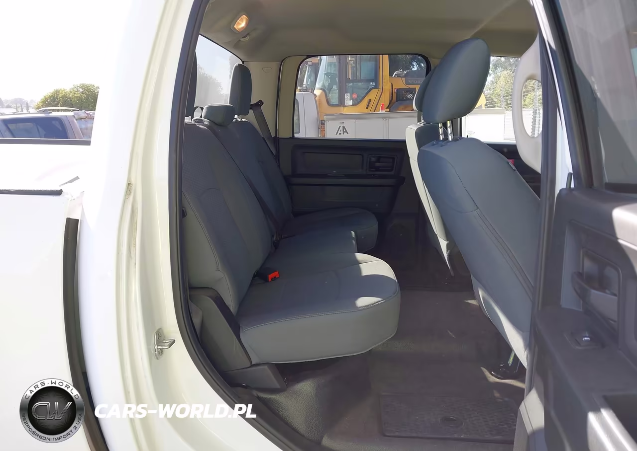 2018 Ram 1500 Tradesman 4X2 5'7 Box VIN:1C6RR6KG8JS272559 - 8