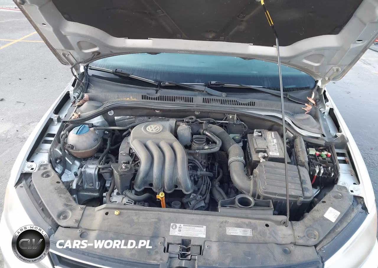 2015 Volkswagen Jetta 2.0L S VIN:3VW2K7AJ0FM269301 - 10