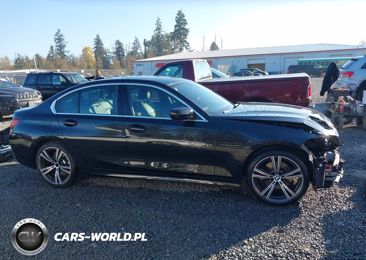 2020 BMW 330I xDrive VIN:3MW5R7J01L8B20299 - 14