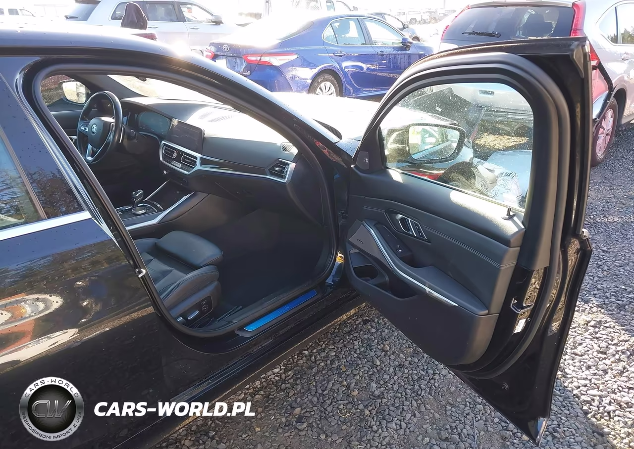2020 BMW 330I xDrive VIN:3MW5R7J01L8B20299 - 5