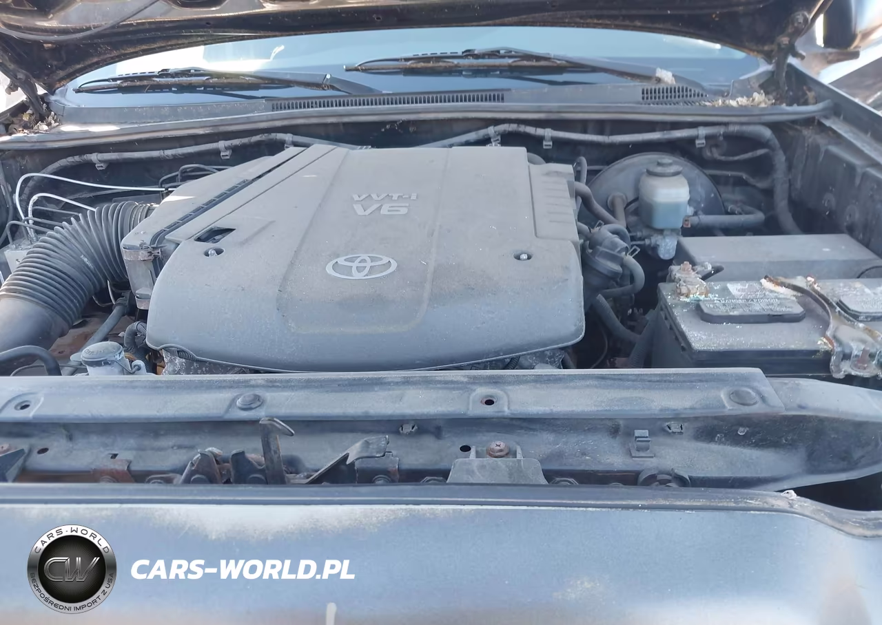 2008 Toyota Tacoma Base V6 VIN:5TEUU42N18Z526624 - 10