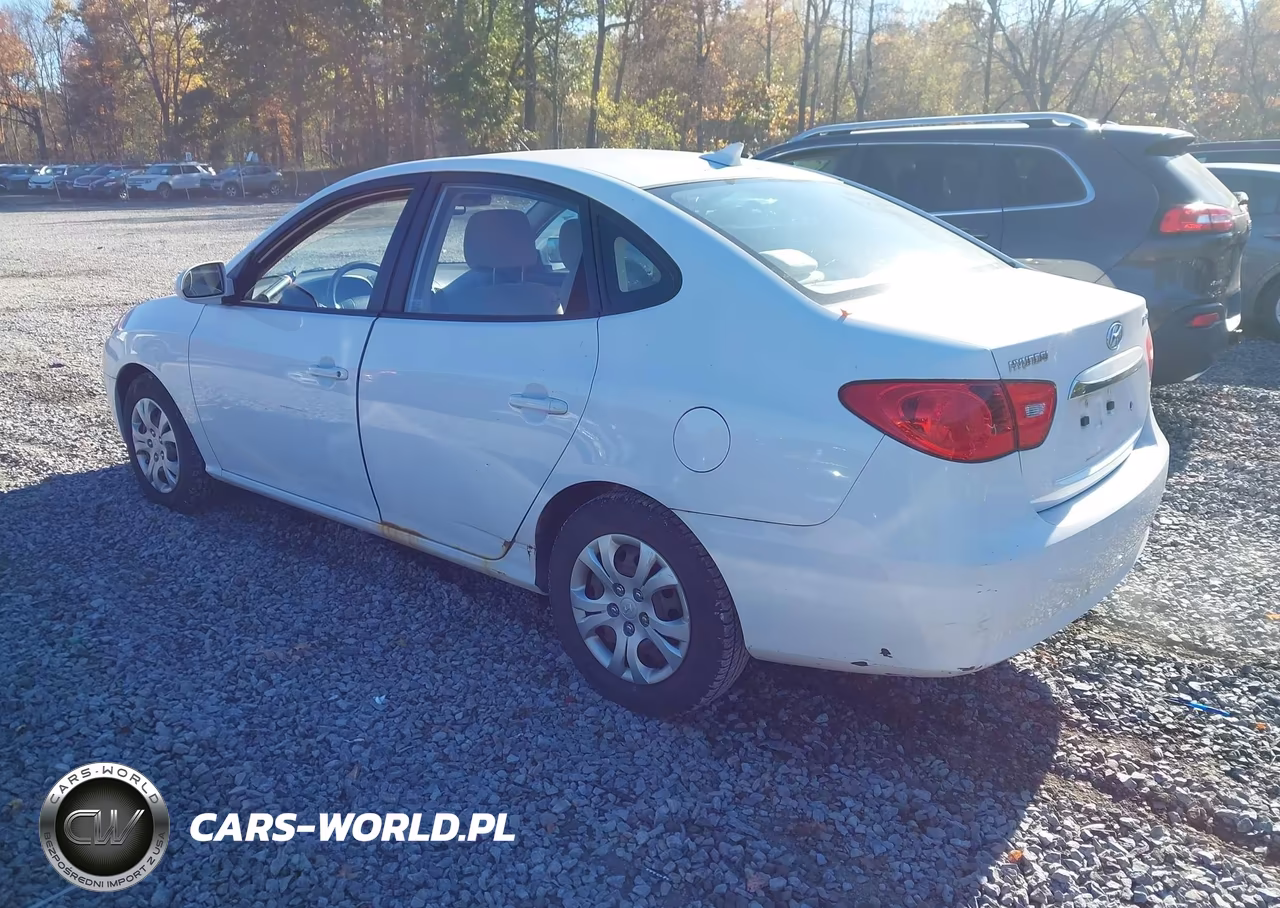 2010 Hyundai Elantra Gls VIN:KMHDU4AD0AU923597 - 3