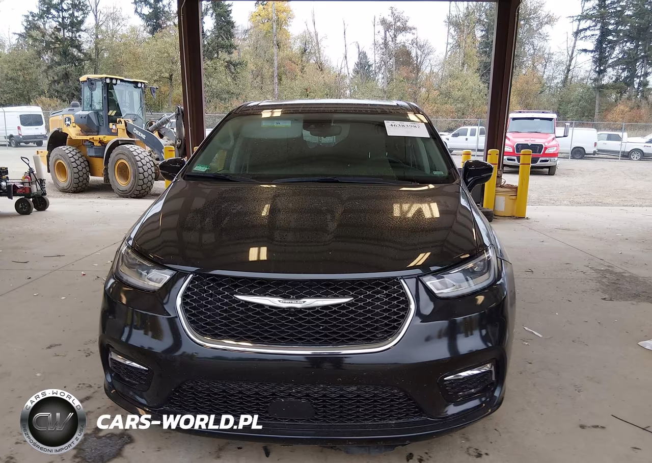 2024 Chrysler Pacifica Hybrid Select VIN:2C4RC1S73RR134583 - 13