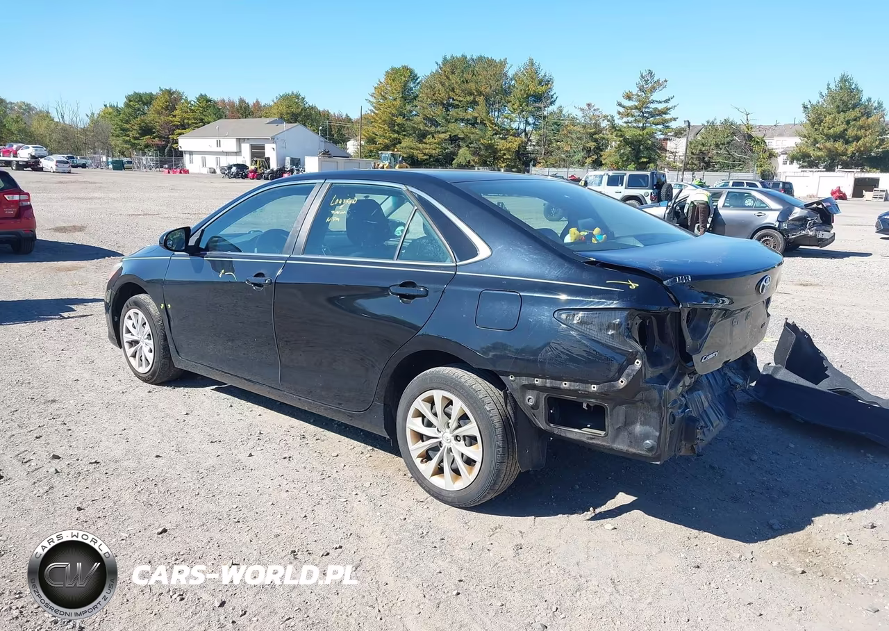 2017 Toyota Camry Le VIN:4T1BF1FK9HU720466 - 3