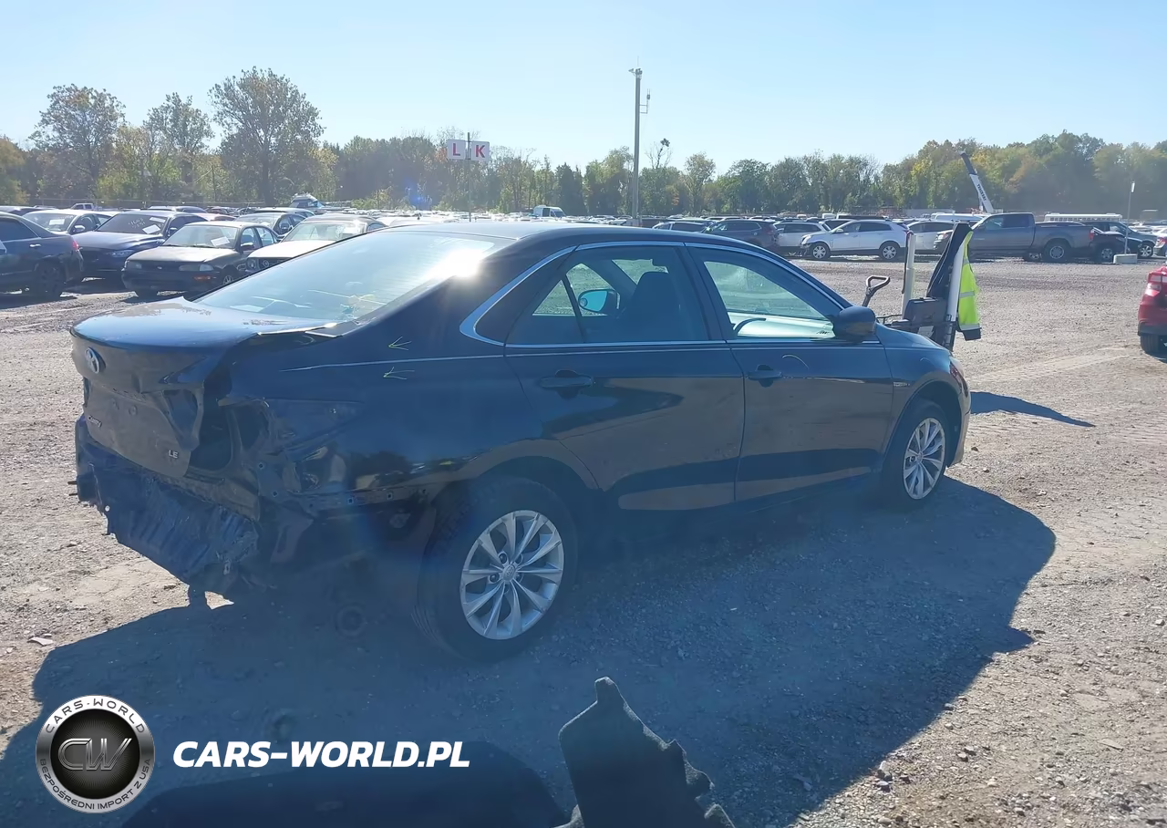 2017 Toyota Camry Le VIN:4T1BF1FK9HU720466 - 4