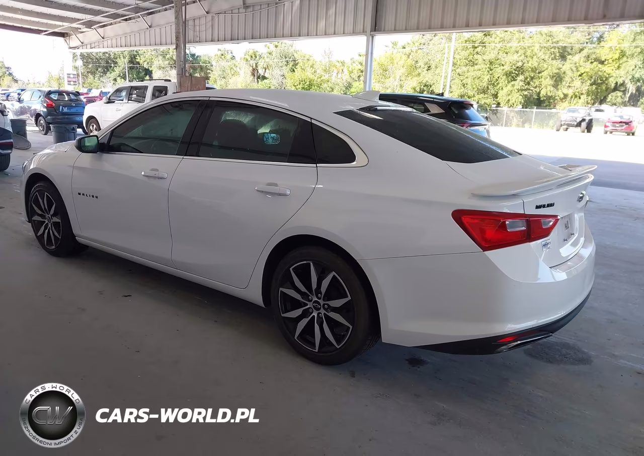 2020 Chevrolet Malibu Fwd Rs VIN:1G1ZG5ST8LF139441 - 3