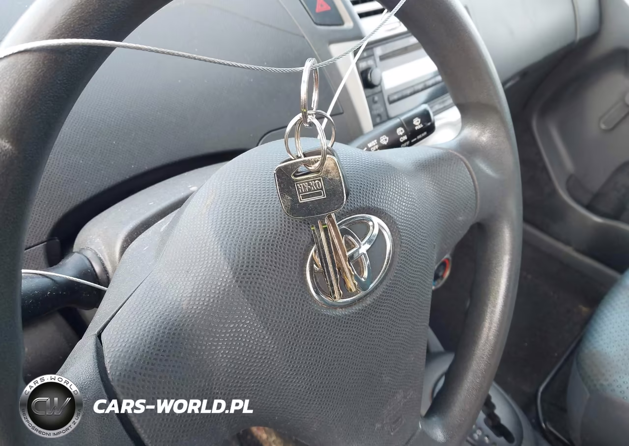 2008 Toyota Yaris VIN:JTDJT923885181516 - 11