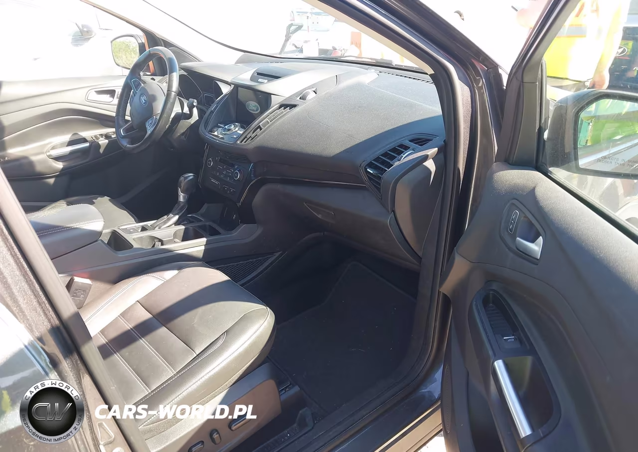 2017 Ford Escape Titanium VIN:1FMCU0JD1HUE29683 - 5