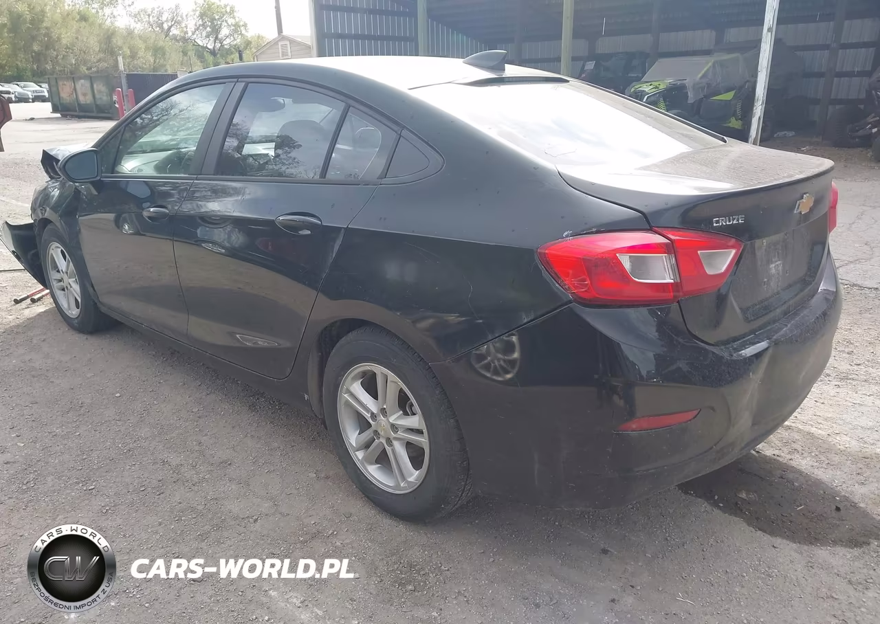 2017 Chevrolet Cruze Ls Auto VIN:1G1BC5SM8H7280565 - 3