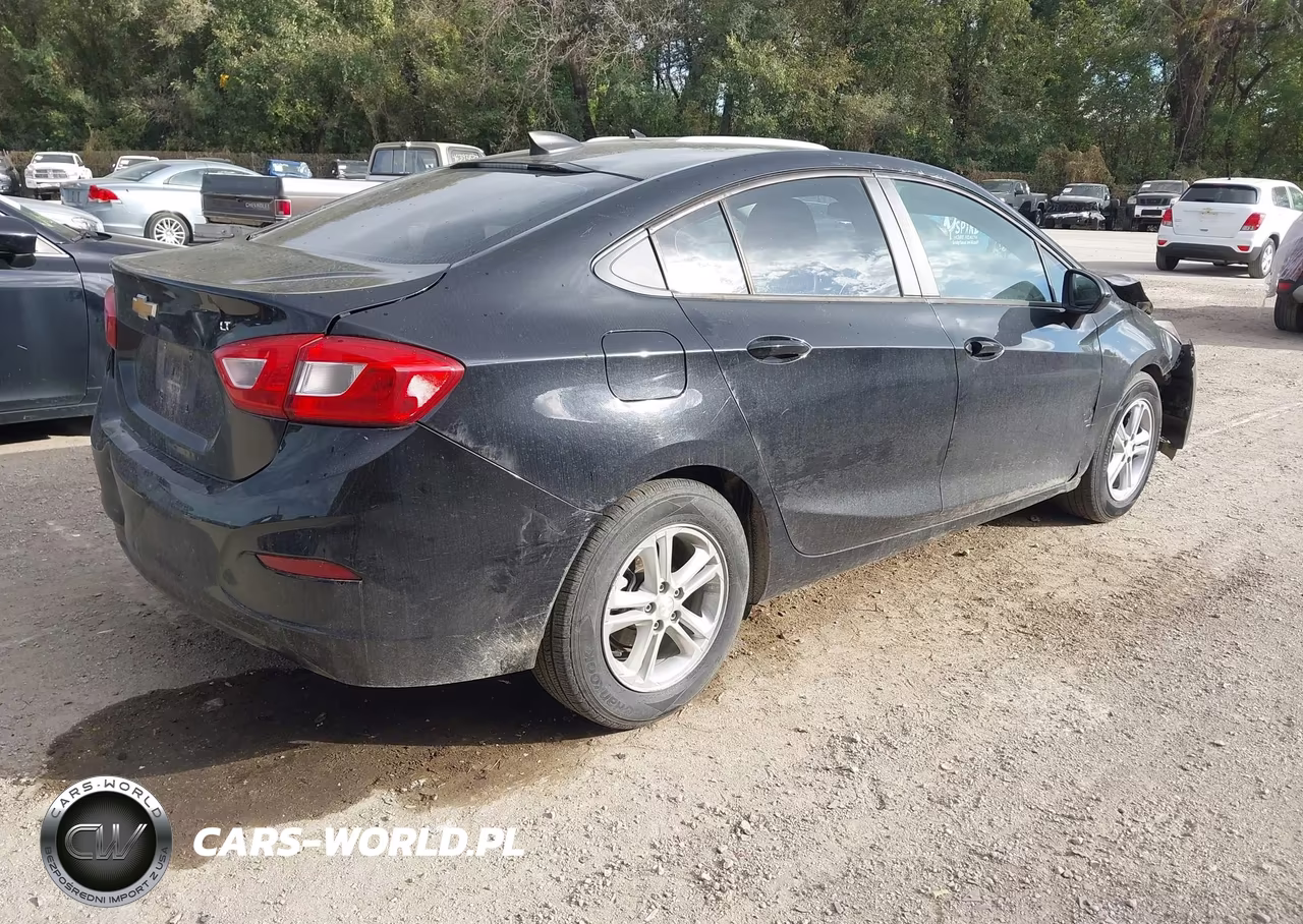 2017 Chevrolet Cruze Ls Auto VIN:1G1BC5SM8H7280565 - 4