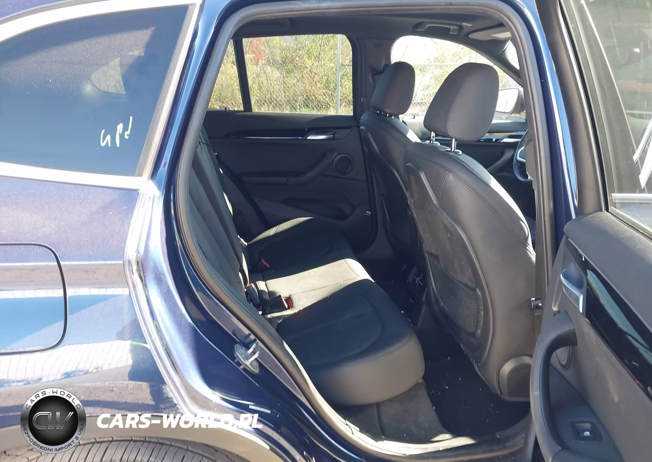 2019 BMW X1 xDrive28I VIN:WBXHT3C57K5L36434 - 8