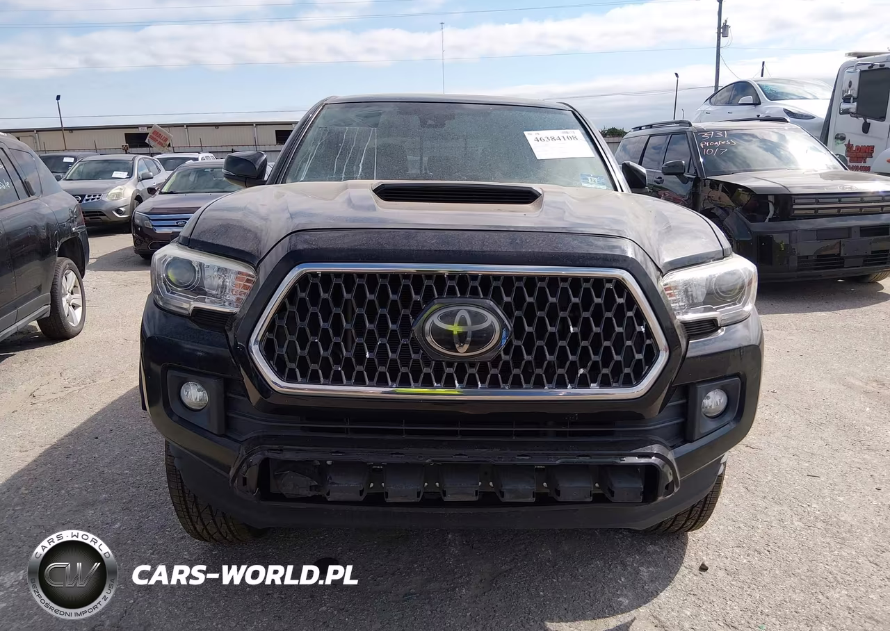 2018 Toyota Tacoma Trd Sport VIN:3TMDZ5BN9JM053565 - 12