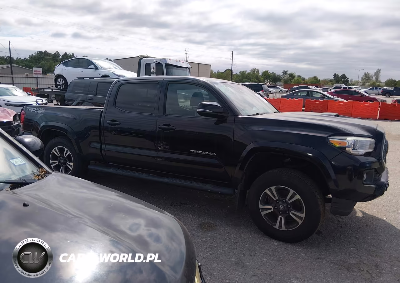 2018 Toyota Tacoma Trd Sport VIN:3TMDZ5BN9JM053565 - 13