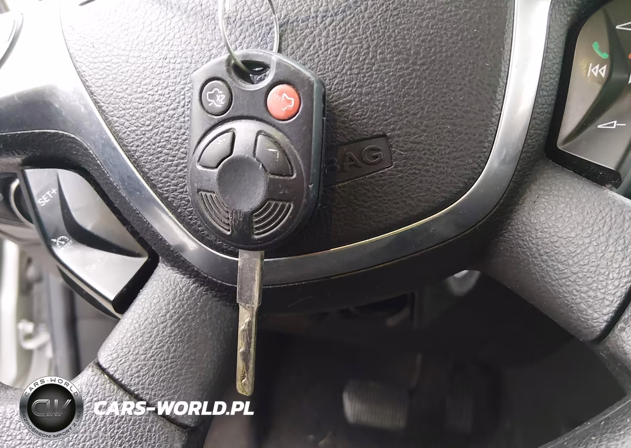 FORD FOCUS SE VIN:1FADP3K27DL259513 - 11