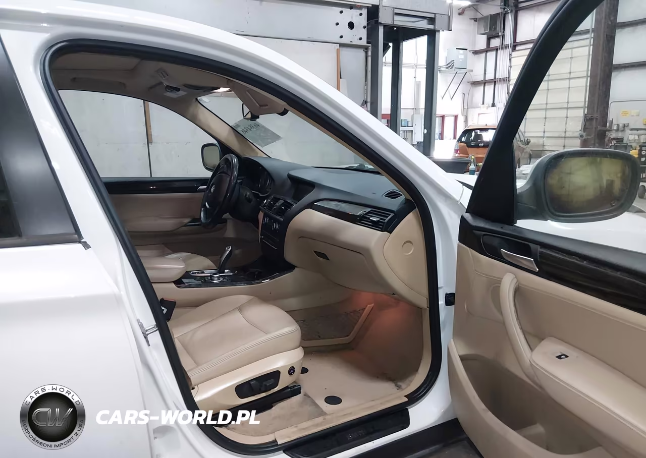 2012 BMW X3 xDrive35I VIN:5UXWX7C50CL736671 - 5