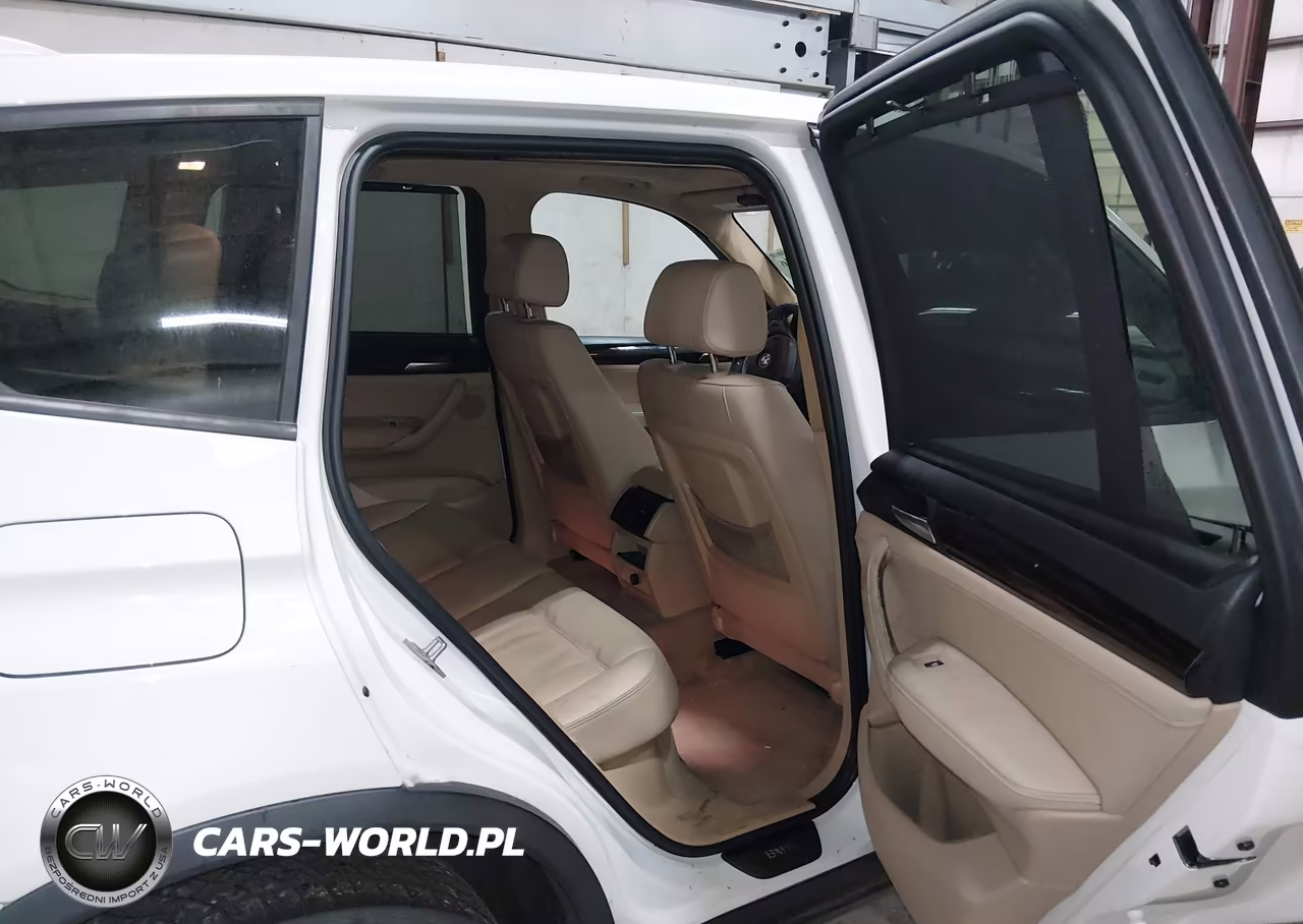 2012 BMW X3 xDrive35I VIN:5UXWX7C50CL736671 - 8