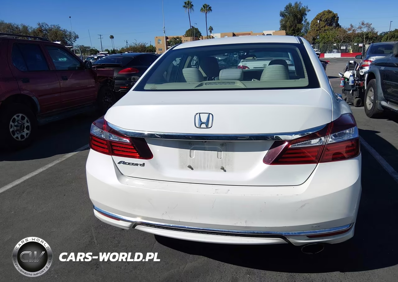 2017 Honda Accord Lx VIN:1HGCR2F36HA120991 - 16