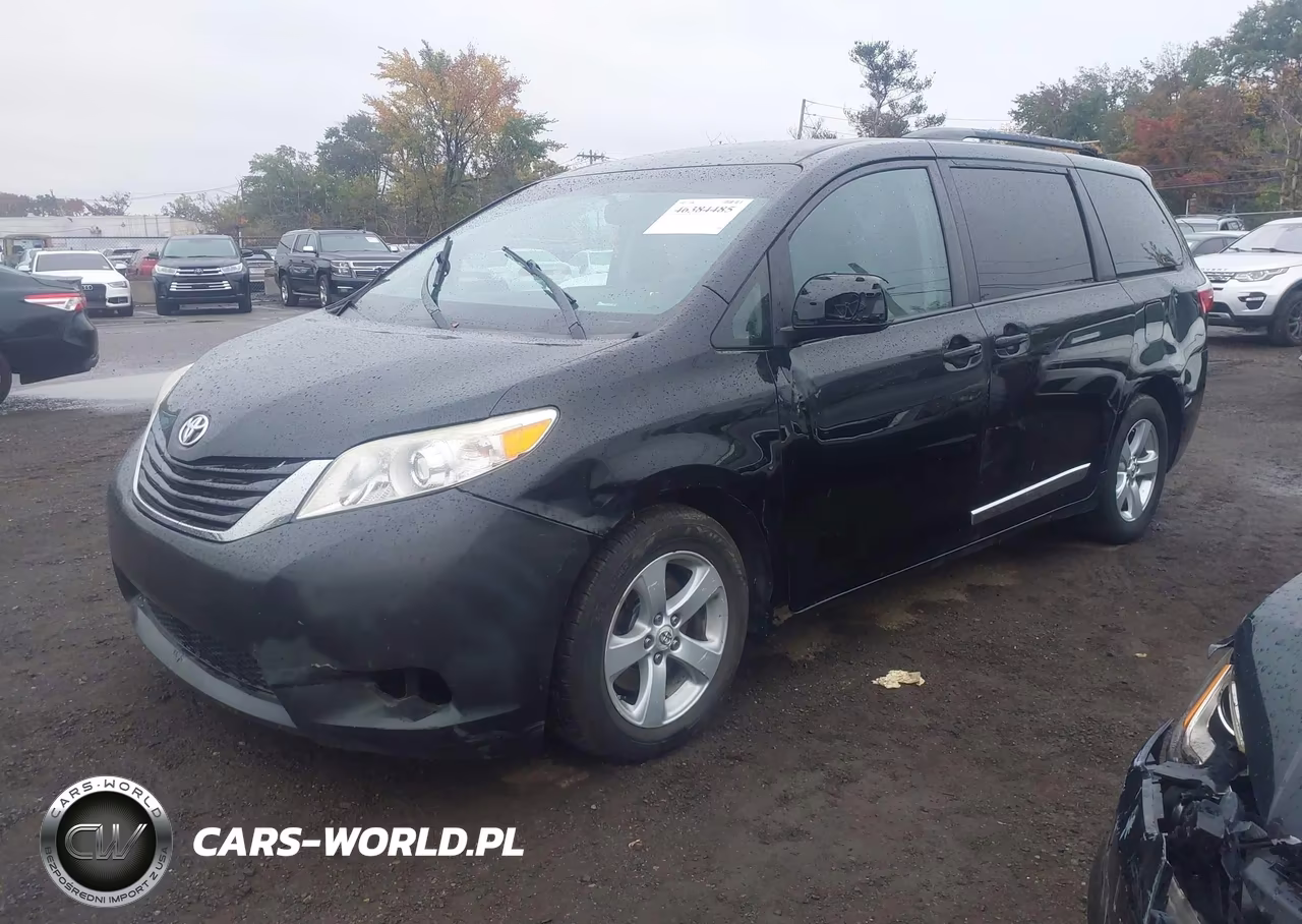 2017 Toyota Sienna Le 8 Passenger VIN:5TDKZ3DC6HS895295 - 2
