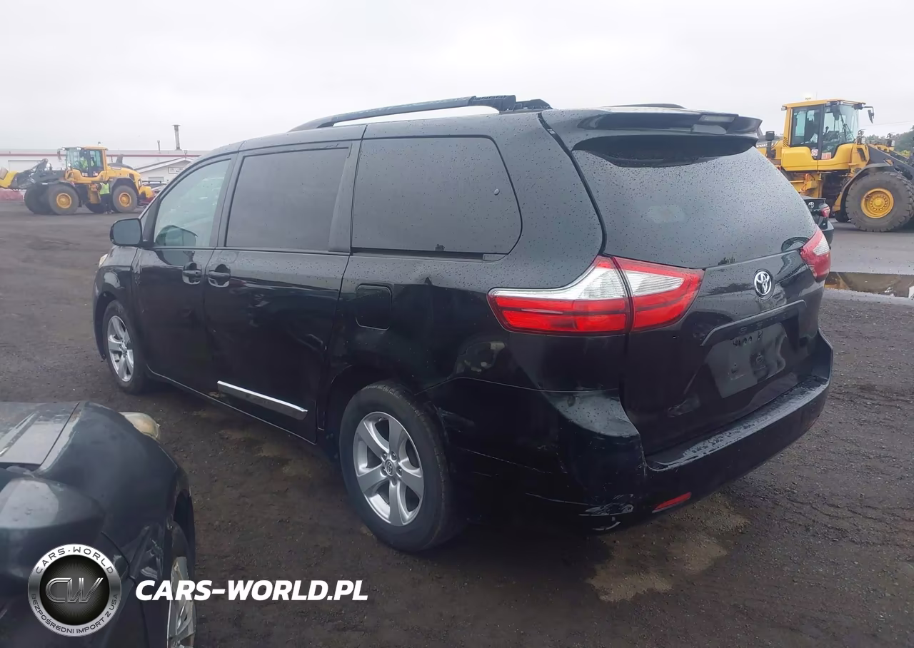 2017 Toyota Sienna Le 8 Passenger VIN:5TDKZ3DC6HS895295 - 3