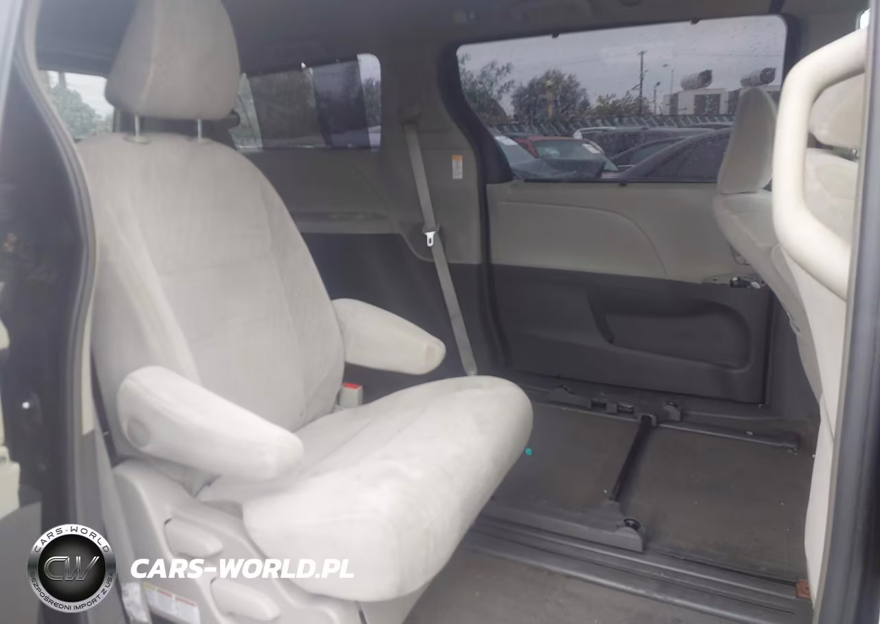 2017 Toyota Sienna Le 8 Passenger VIN:5TDKZ3DC6HS895295 - 8