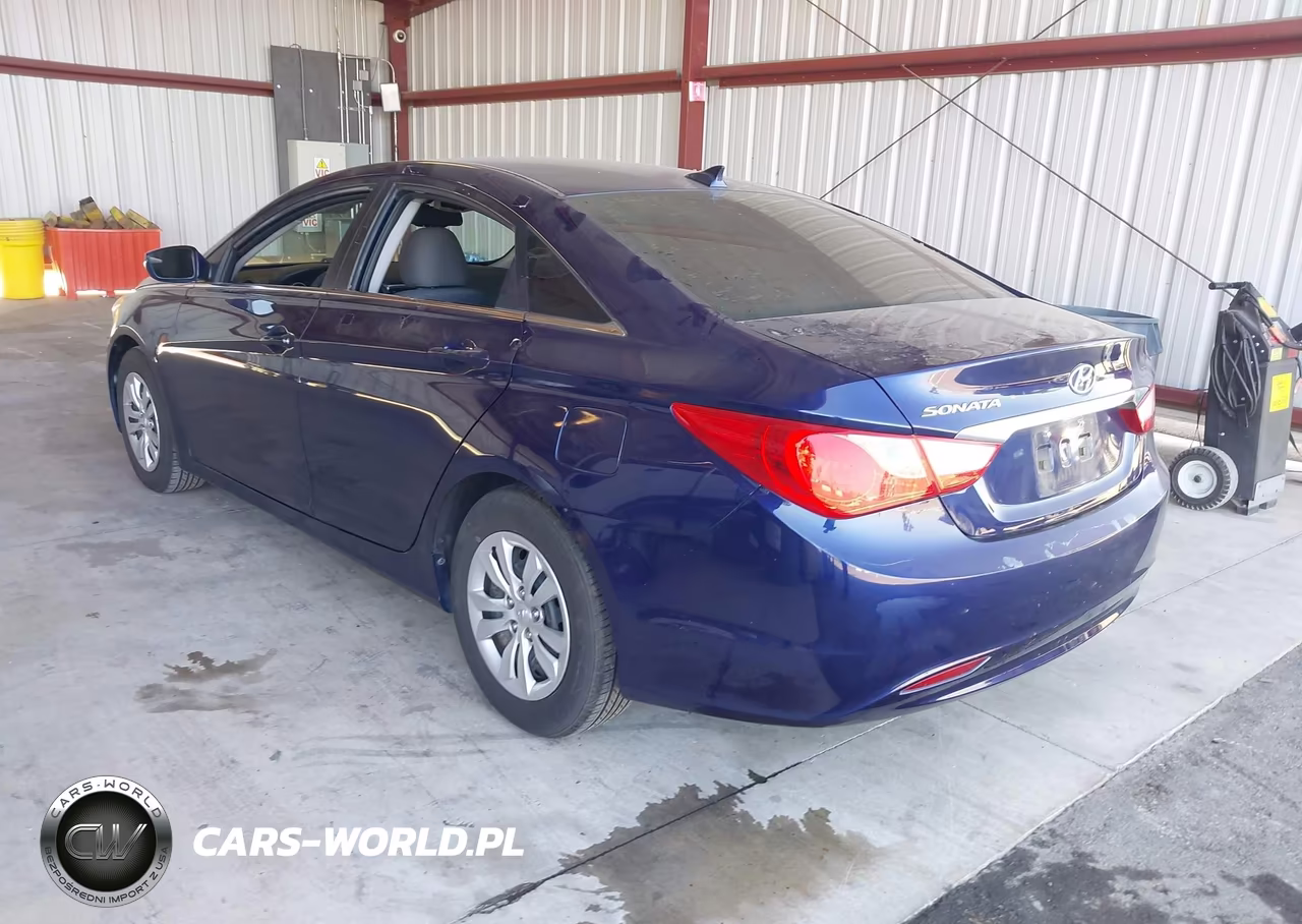 2012 Hyundai Sonata Gls VIN:5NPEB4AC7CH334369 - 3