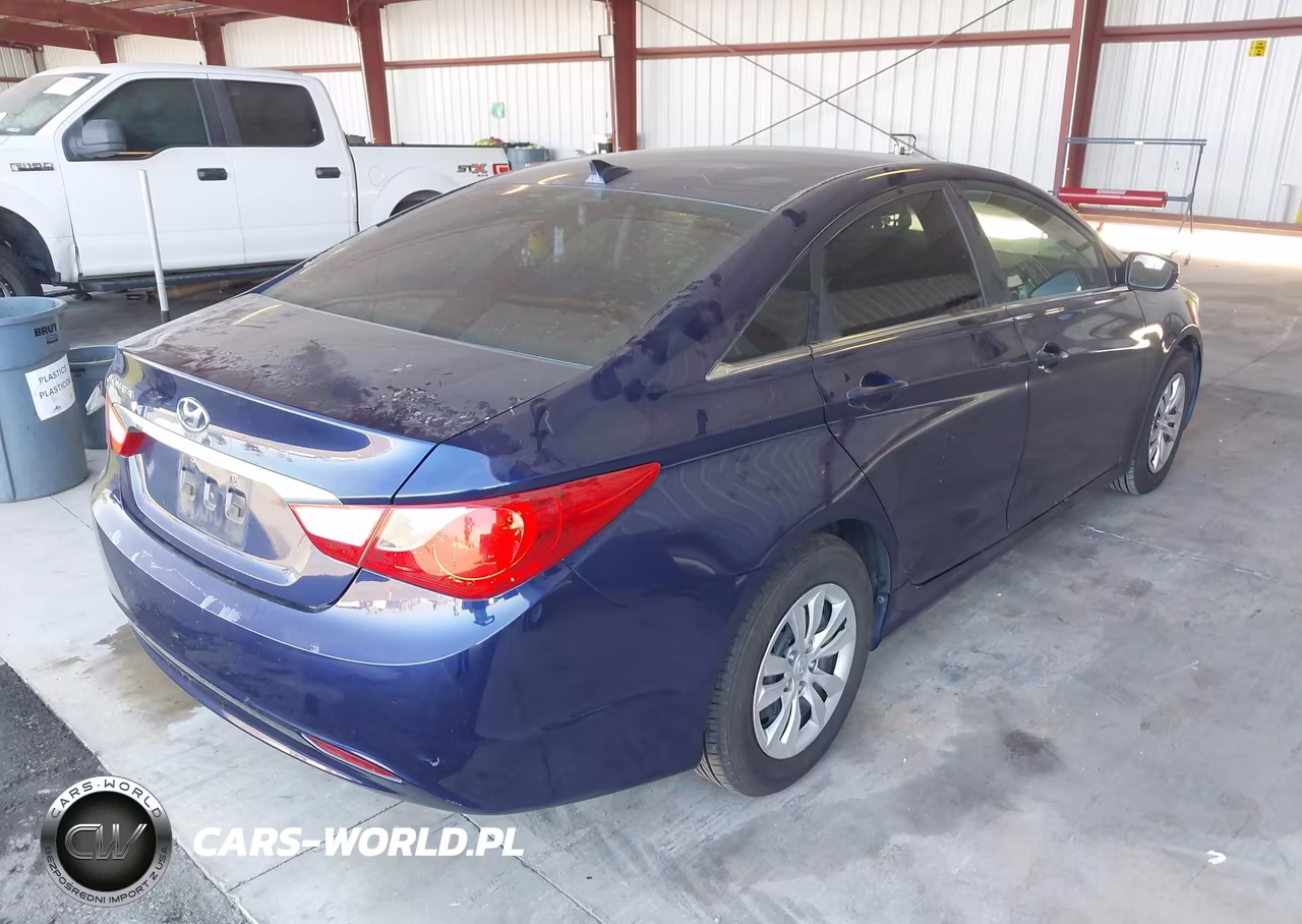 2012 Hyundai Sonata Gls VIN:5NPEB4AC7CH334369 - 4