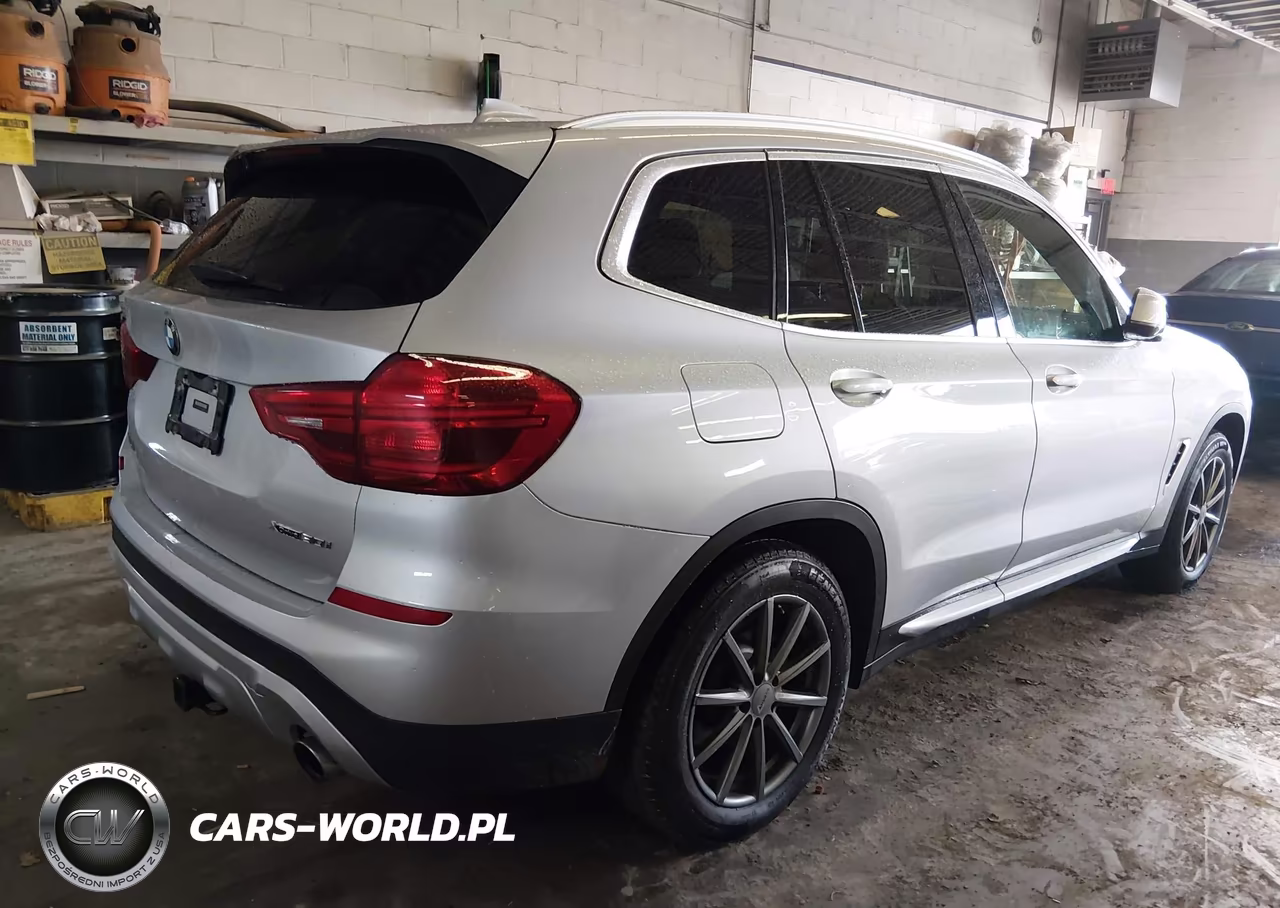 2019 BMW X3 xDrive30I VIN:5UXTR9C54KLE16862 - 4
