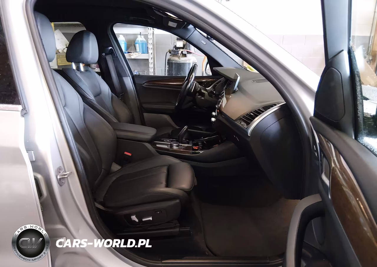 2019 BMW X3 xDrive30I VIN:5UXTR9C54KLE16862 - 5