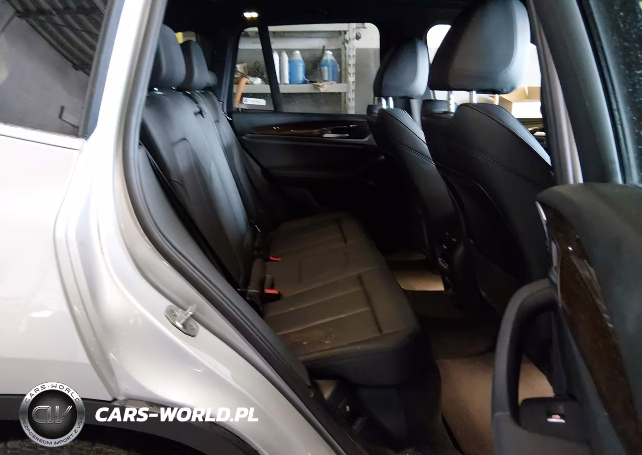 2019 BMW X3 xDrive30I VIN:5UXTR9C54KLE16862 - 8