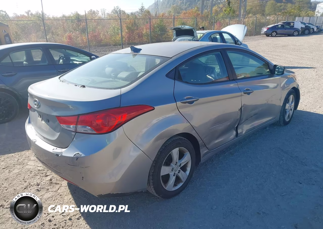 2011 Hyundai Elantra Gls (Ulsan Plant) VIN:KMHDH4AE6BU149127 - 4