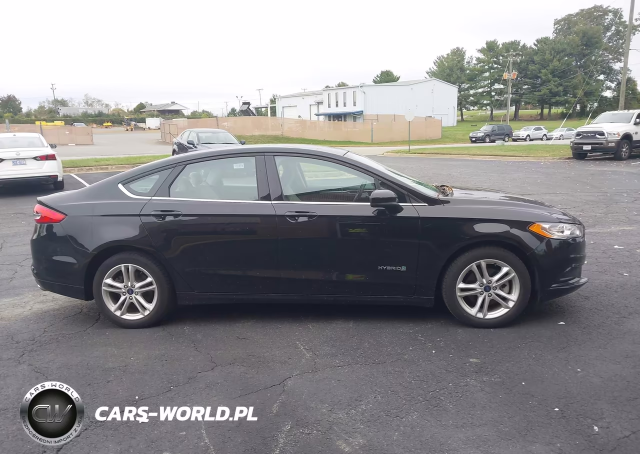 2018 Ford Fusion Hybrid S VIN:3FA6P0UU4JR273727 - 13