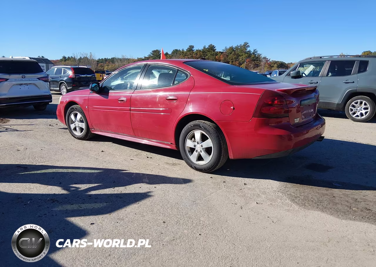 2007 Pontiac Grand Prix VIN:2G2WP552171200322 - 3
