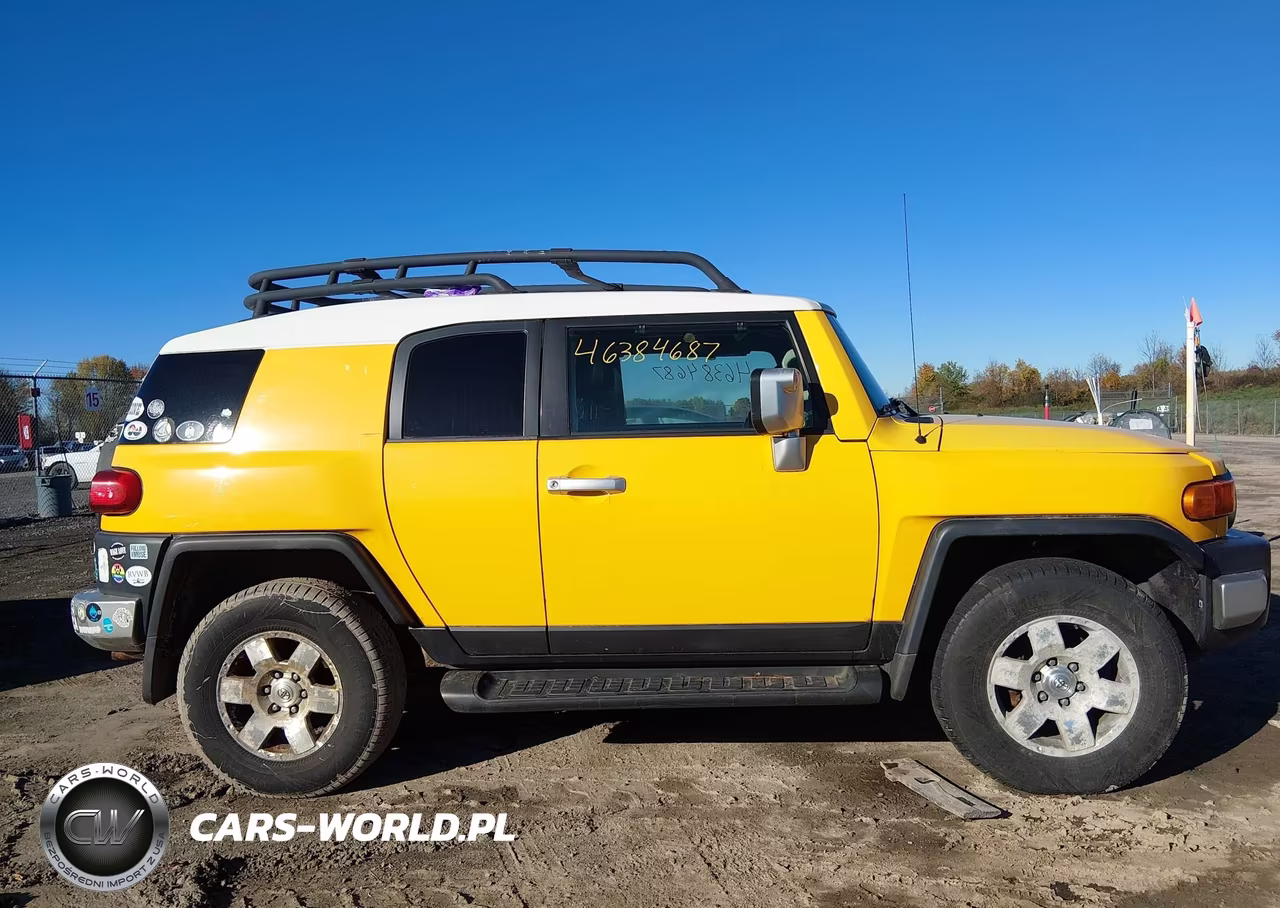2007 Toyota Fj Cruiser VIN:JTEBU11F670061400 - 13