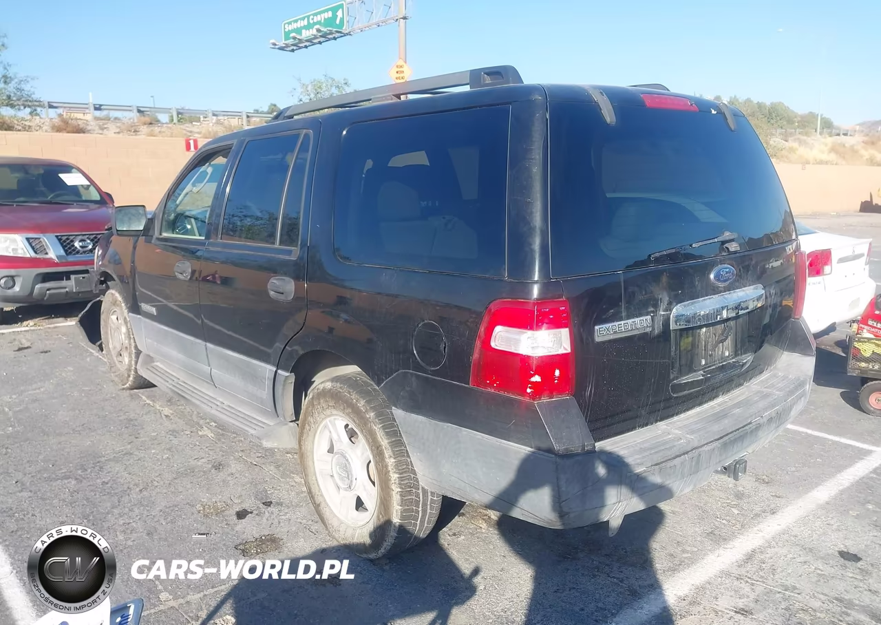 2007 Ford Expedition Xlt VIN:1FMFU16557LA98406 - 3