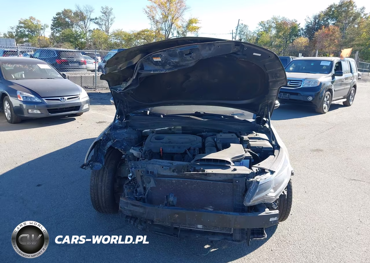 2020 Kia Optima Se VIN:5XXGT4L3XLG448235 - 10