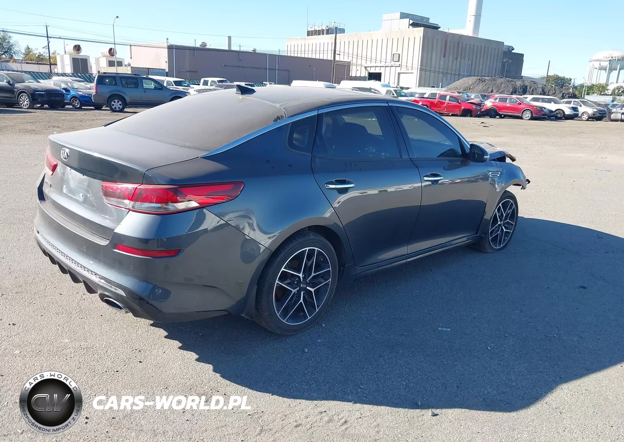 2020 Kia Optima Se VIN:5XXGT4L3XLG448235 - 4