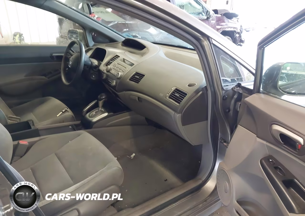 2008 Honda Civic Lx VIN:2HGFA165X8H352821 - 5