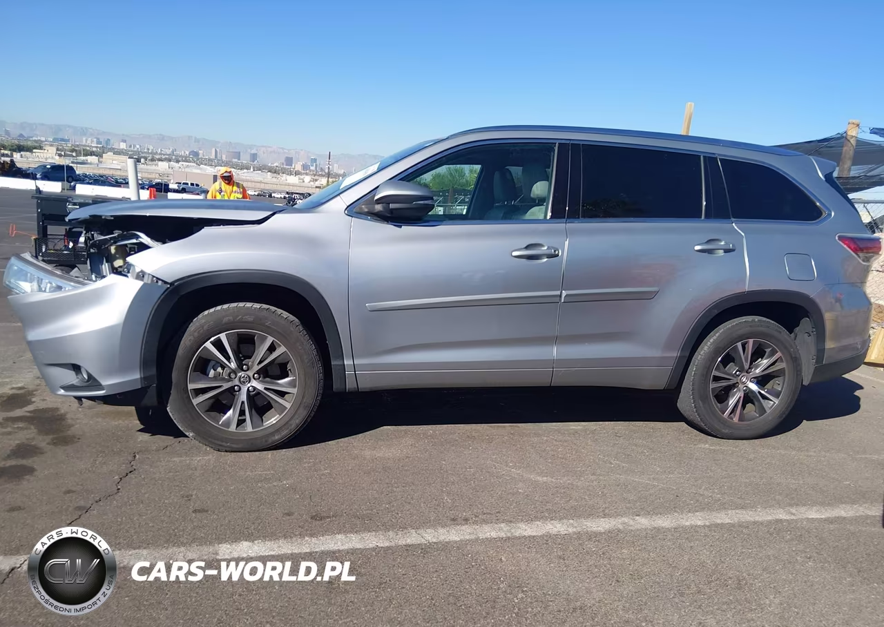 2016 Toyota Highlander Xle V6 VIN:5TDKKRFHXGS504468 - 14