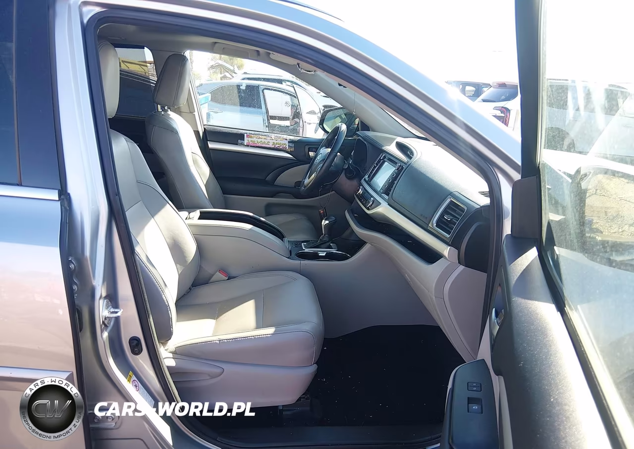 2016 Toyota Highlander Xle V6 VIN:5TDKKRFHXGS504468 - 5