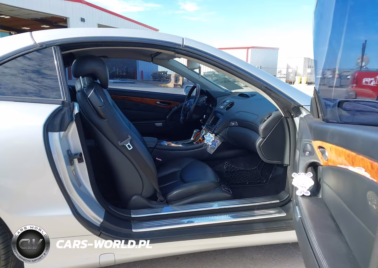 2007 Mercedes-Benz Sl 550 VIN:WDBSK71F17F127733 - 5