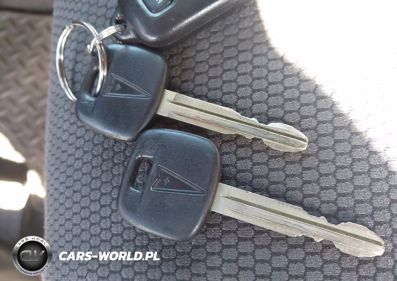 2005 Pontiac Vibe VIN:5Y2SL63865Z403679 - 11