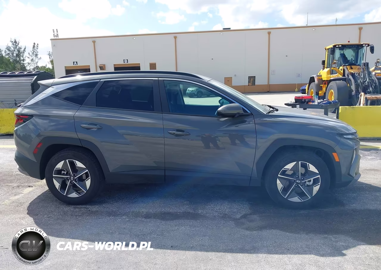 2026 Hyundai Tucson Sel VIN:5NMJB3DE5TH666863 - 14