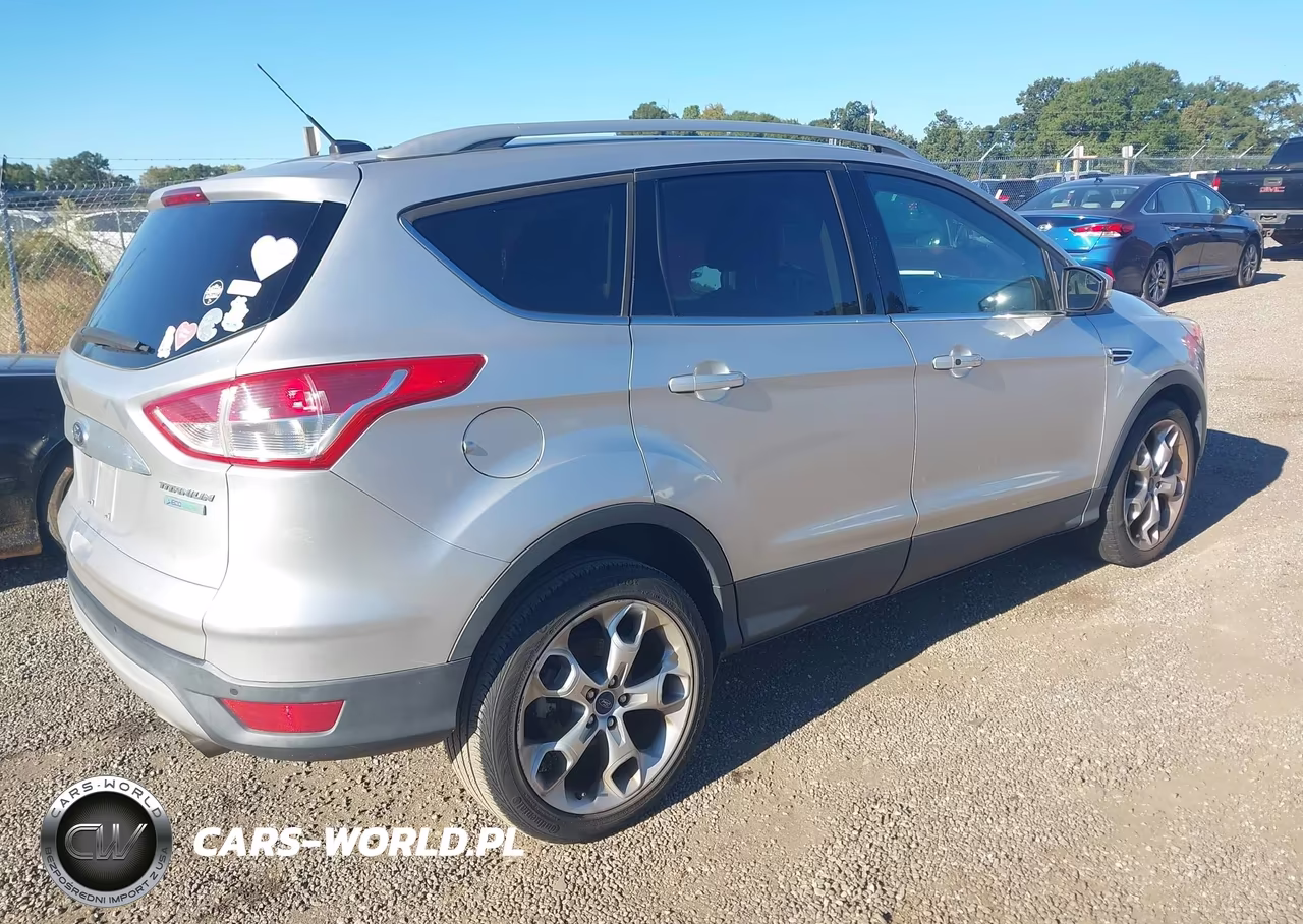 2015 Ford Escape Titanium VIN:1FMCU0JX9FUB31146 - 4