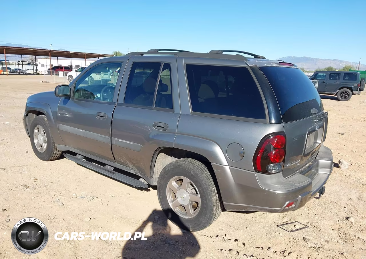 2005 Chevrolet Trailblazer Ls VIN:1GNDS13S952121403 - 3
