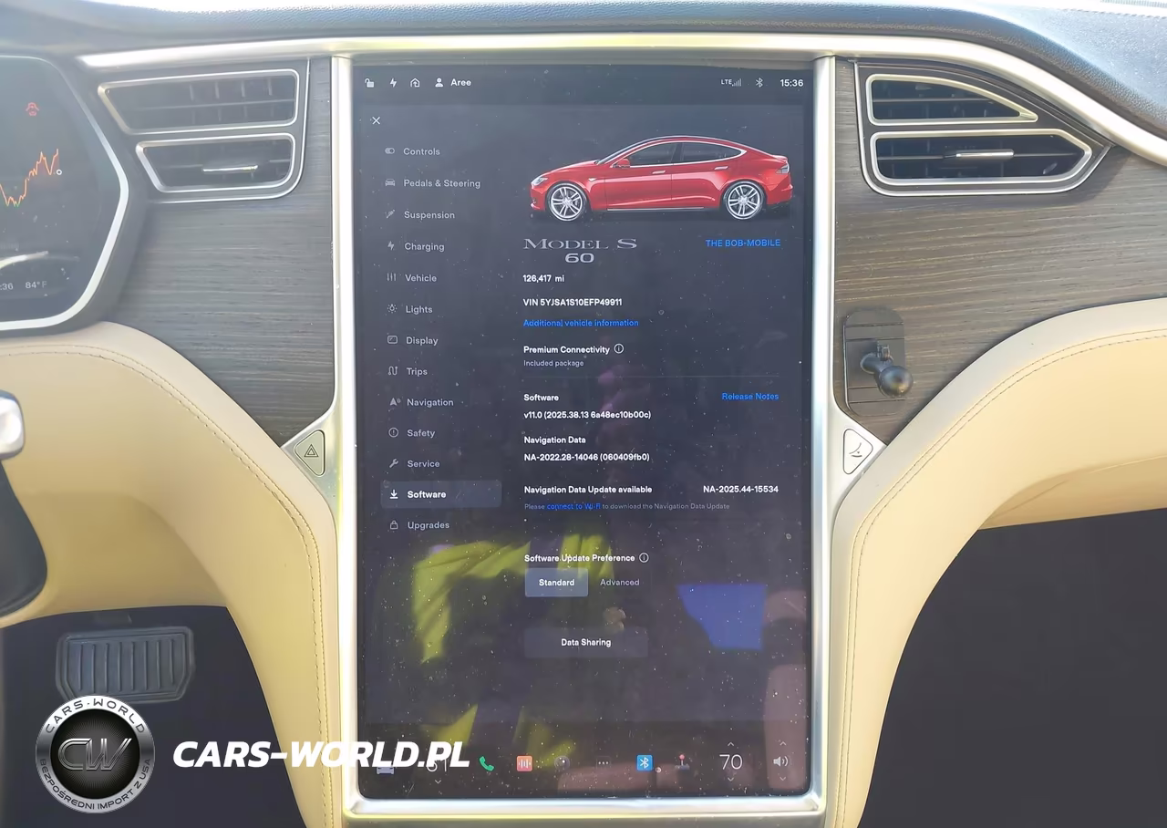 2014 Tesla Model S VIN:5YJSA1S10EFP49911 - 18