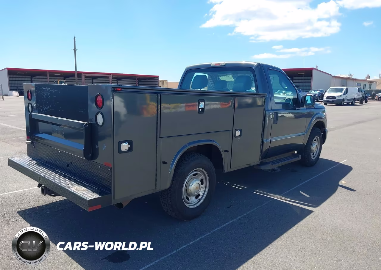 2016 Ford F-250 Xl VIN:1FDBF2A64GEC87812 - 4