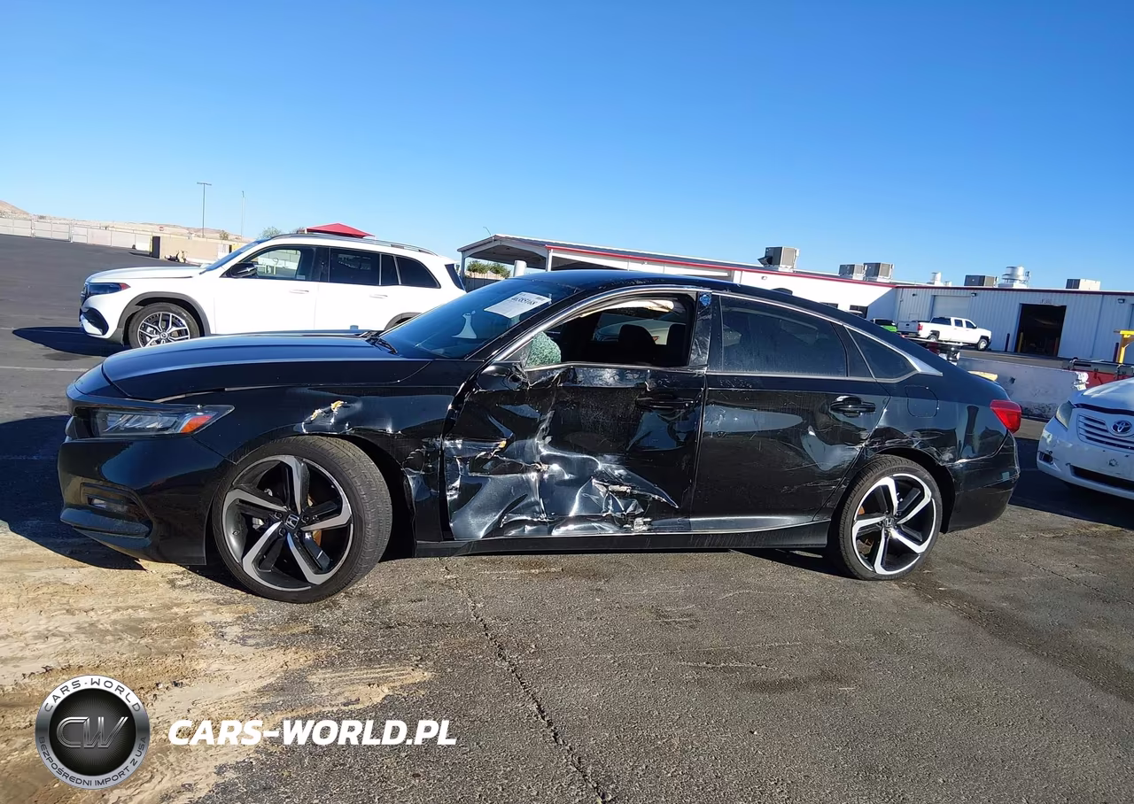 2019 Honda Accord Sport VIN:1HGCV1F3XKA164781 - 15